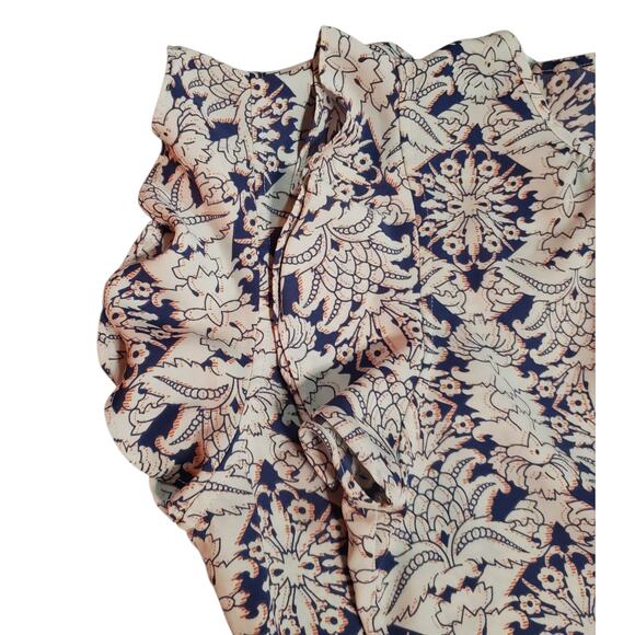 Cabi Flutter Sleeve Blouse  M Ivory Multicolor Geometric Print Romantic Top - Picture 4 of 9